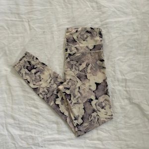 Varley Floral Leggings